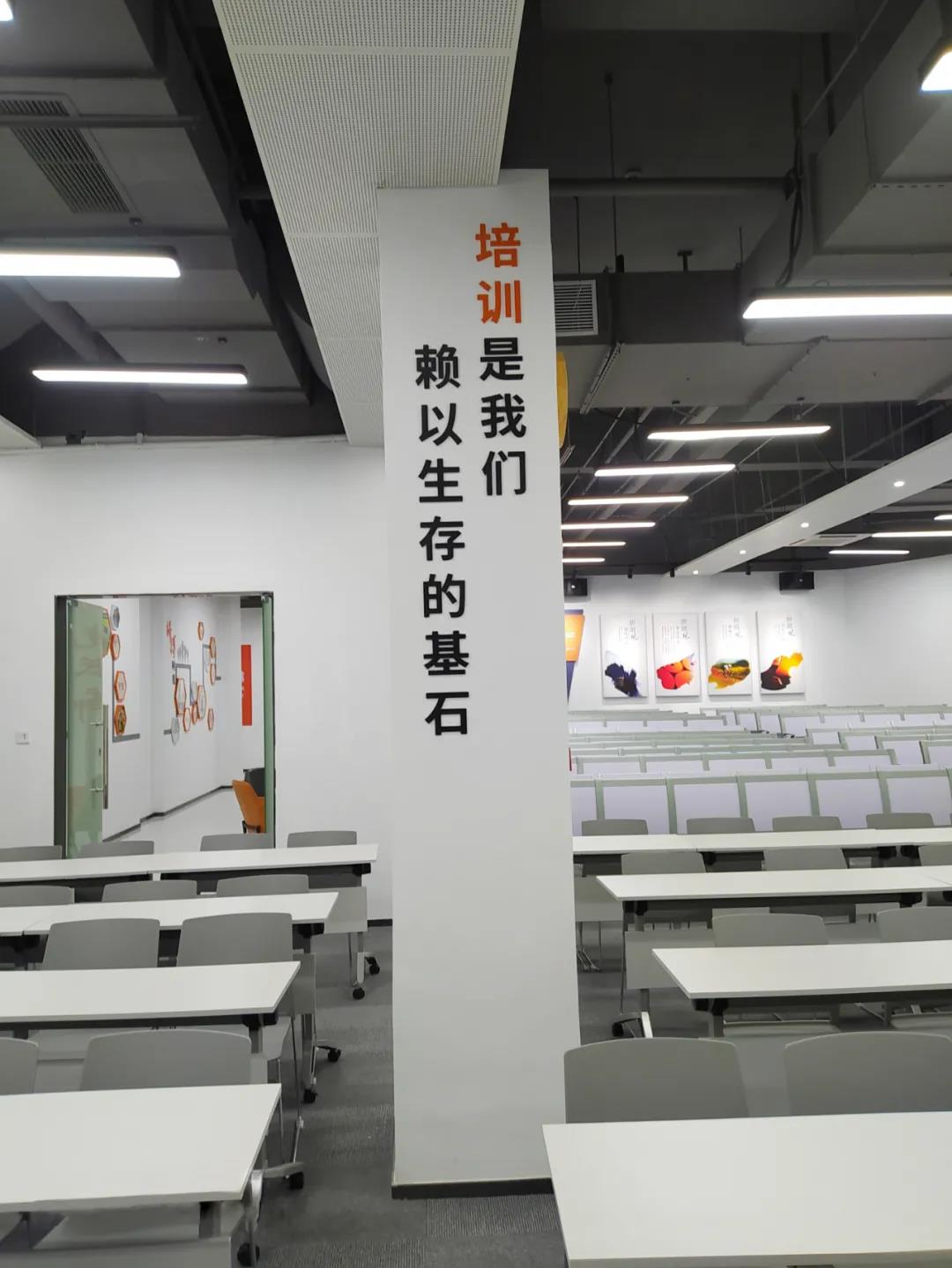 百創精品項目 | 百創集團總承建的鴻榮源物業培訓中心圓滿竣工！